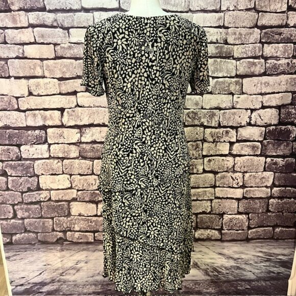 Jessica Howard Black & Ivory V-Neck Short Sleeve Dress Size 6 - Picture 6 of 9